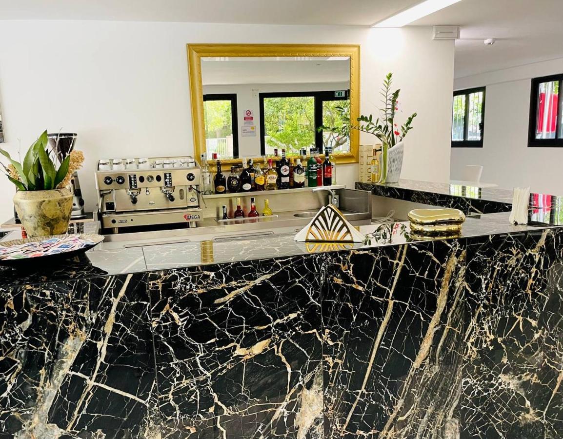 Clubhotel Residence Cesenatico Εξωτερικό φωτογραφία