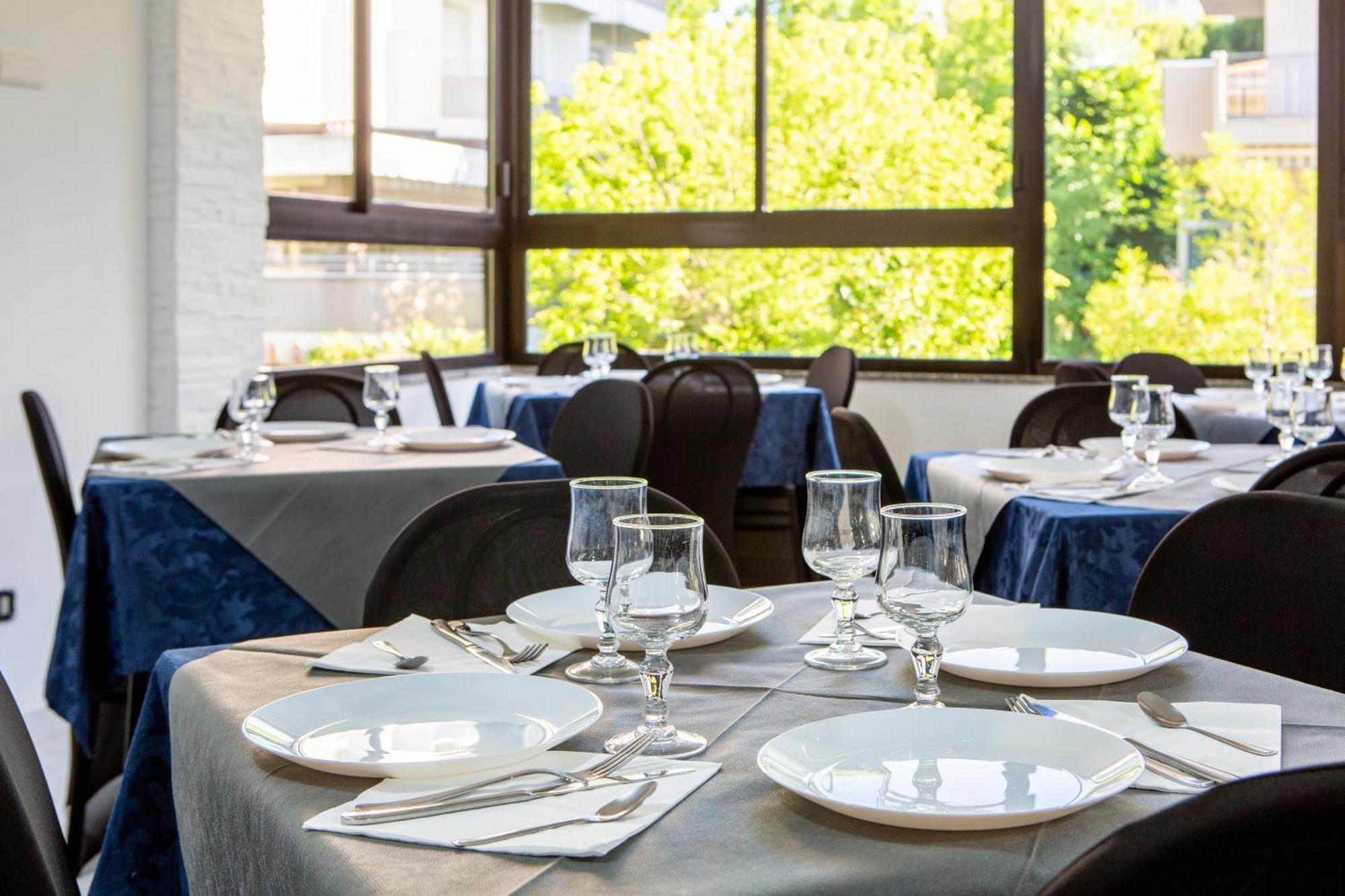 Clubhotel Residence Cesenatico Εξωτερικό φωτογραφία
